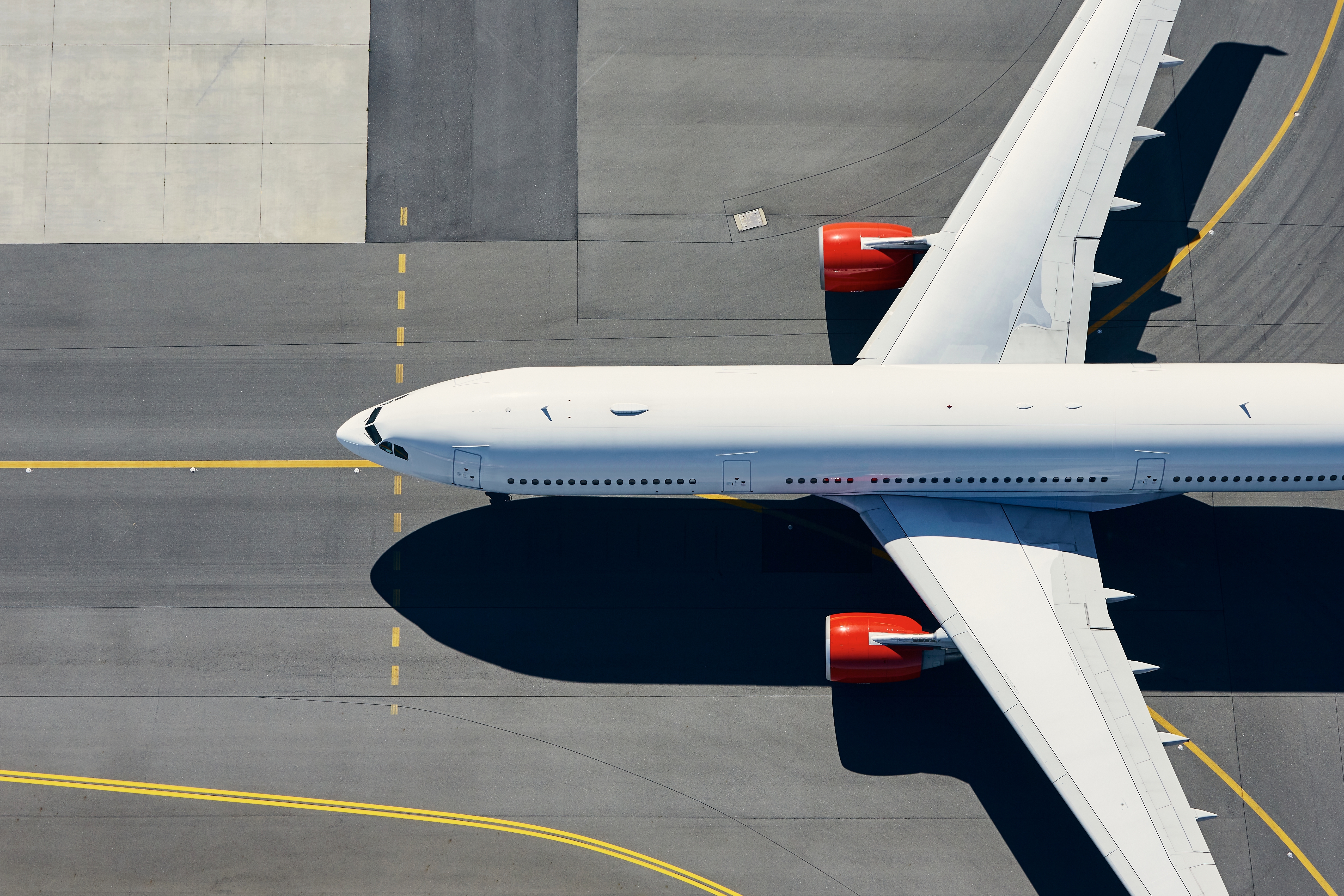 Airport runway logistics for Uzbekistan import planning